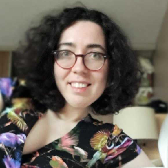 Meet your Posher, Melanie - Picture 1 of 1